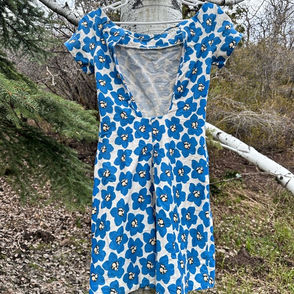 Farm Rio Blue flower Dress - Picture 2 of 7